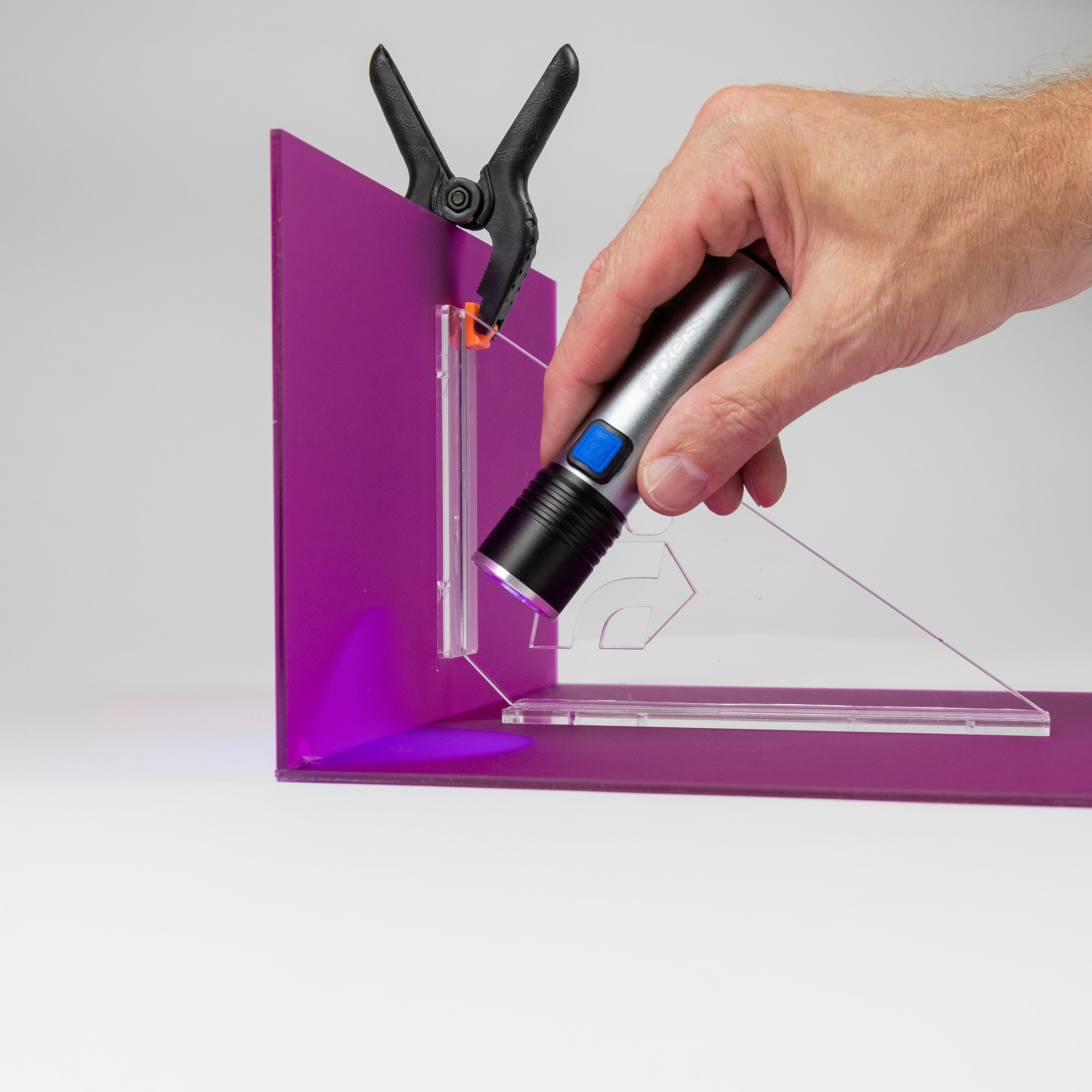 24_Fixxerss Acryl UV-Klebstoffset Basic