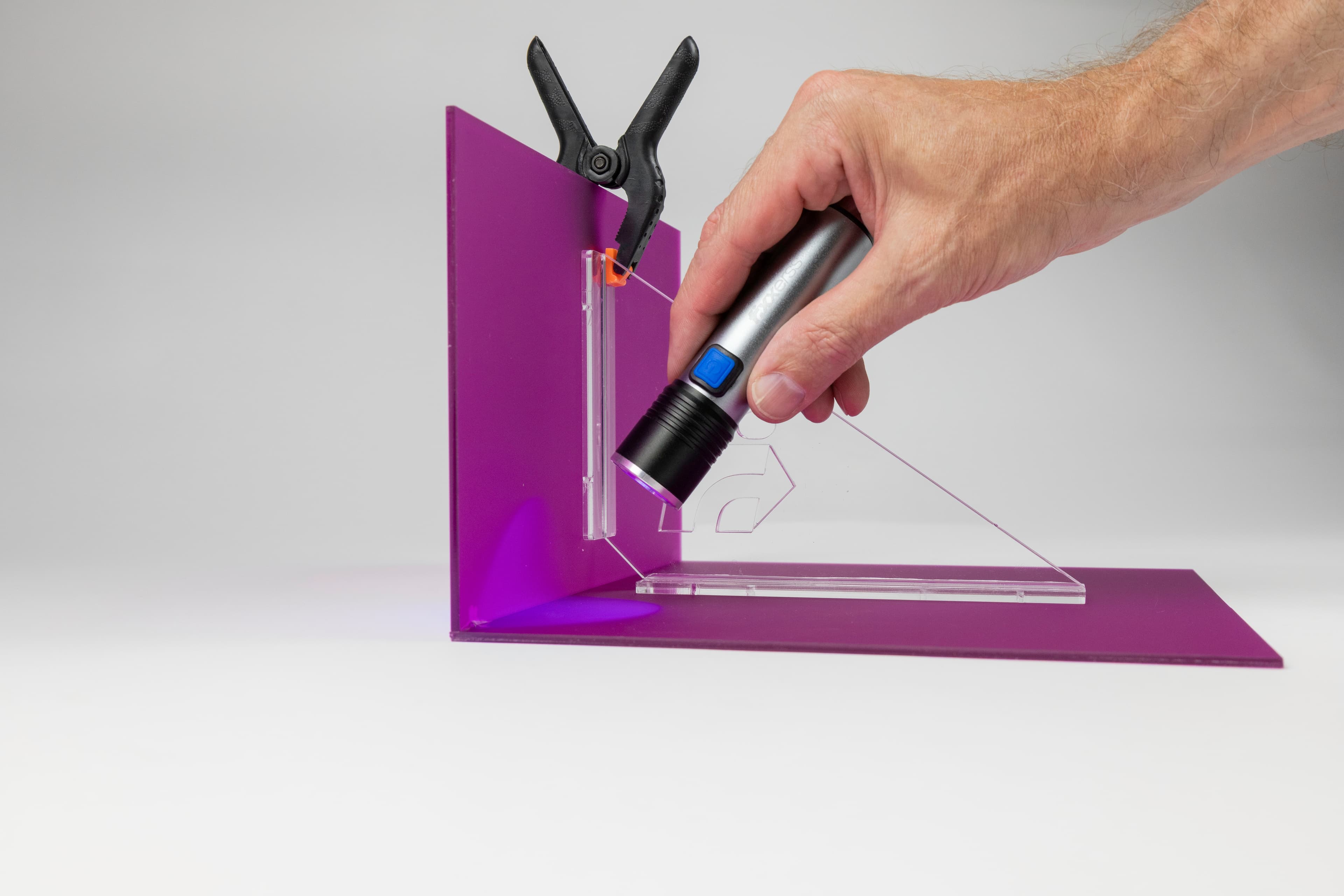 34_Fixxerss Acrylglas-Kleber-Set Professional